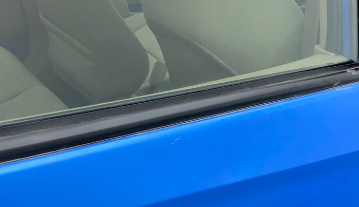 2012 Honda Brio S MT, Petrol, Manual, 72,717 km, Right rear door - Weather strip has minor damage