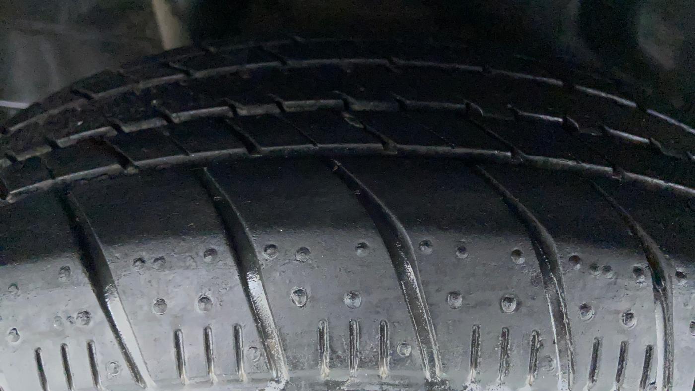 2012 Honda Brio S MT, Petrol, Manual, 72,717 km, Right Rear Tyre Tread