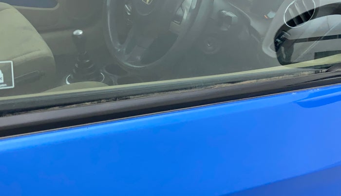 2012 Honda Brio S MT, Petrol, Manual, 72,717 km, Driver-side door - Weather strip has minor damage