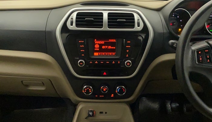 2016 Mahindra TUV300 T8 AMT, Diesel, Automatic, 78,086 km, Air Conditioner