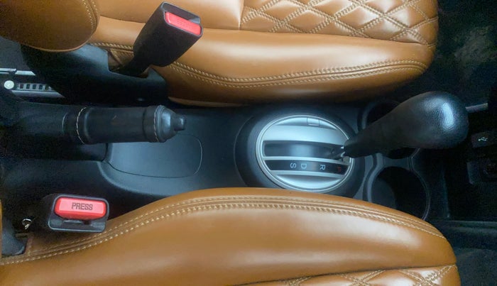 2017 Honda BR-V 1.5L I-VTEC V CVT, Petrol, Automatic, 79,081 km, Gear Lever