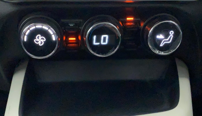 2023 Nissan MAGNITE XV TURBO CVT, Petrol, Automatic, 967 km, Automatic Climate Control