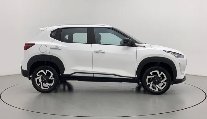 2023 Nissan MAGNITE XV TURBO CVT, Petrol, Automatic, 967 km, Right Side View
