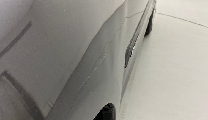 2017 Maruti Swift VXI O, Petrol, Manual, 60,428 km, Left fender - Slightly dented