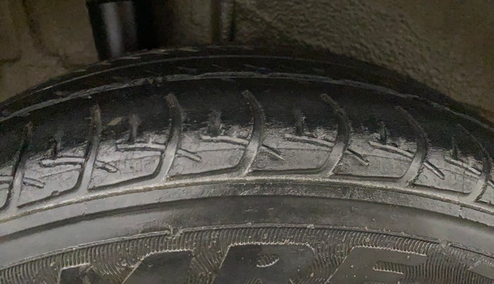 2020 Maruti New Wagon-R VXI 1.0, Petrol, Manual, 56,439 km, Right Rear Tyre Tread