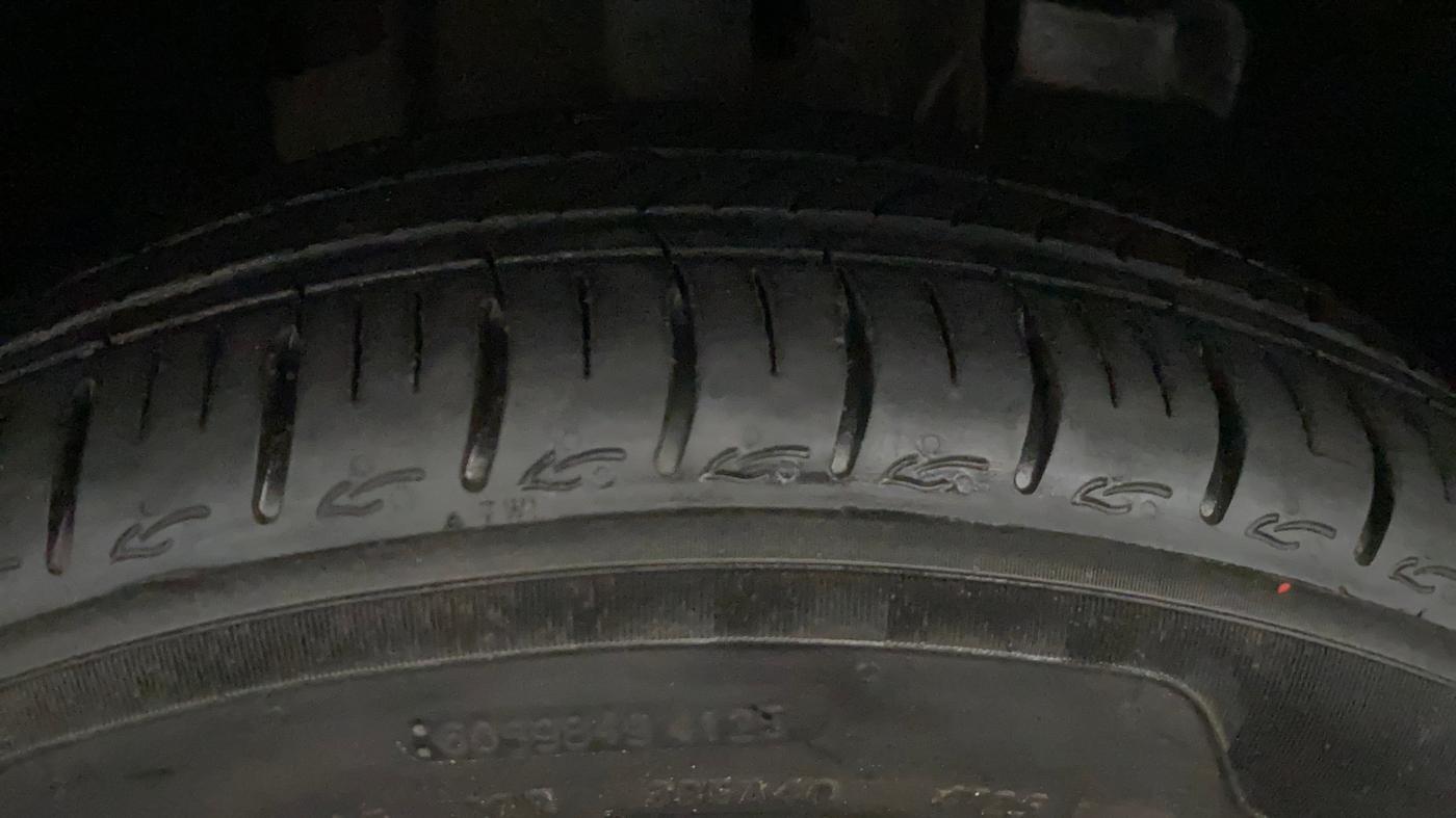2021 Tata TIGOR XZ PLUS PETROL, Petrol, Manual, 76,396 km, Right Front Tyre Tread