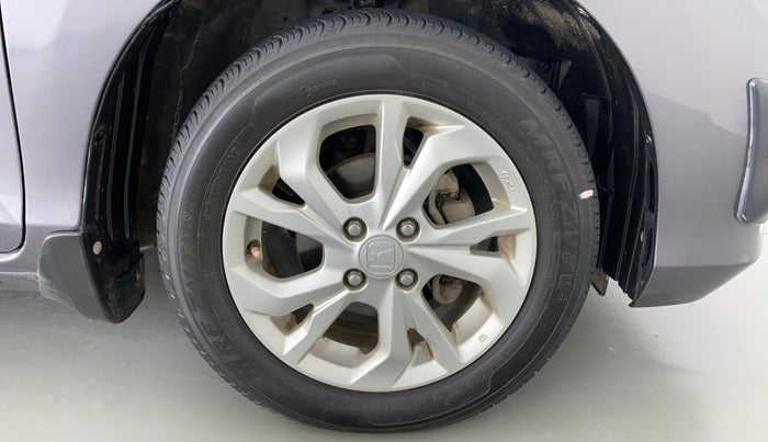 2018 Honda Amaze 1.2 VXMT I VTEC, Petrol, Manual, 24,367 km, Right Front Wheel