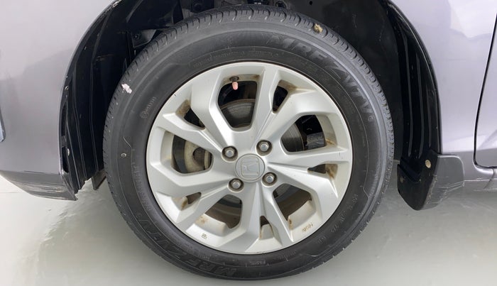 2018 Honda Amaze 1.2 VXMT I VTEC, Petrol, Manual, 24,367 km, Left Front Wheel