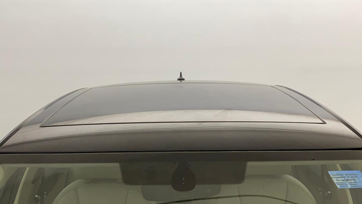 2019 Skoda Octavia L&K 1.8 TSI AT, Petrol, Automatic, 35,910 km, Moonroof/ Sunroof