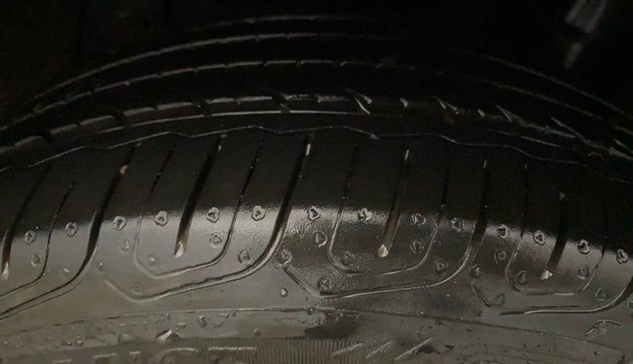 2019 Skoda Octavia L&K 1.8 TSI AT, Petrol, Automatic, 35,910 km, Left Rear Tyre Tread