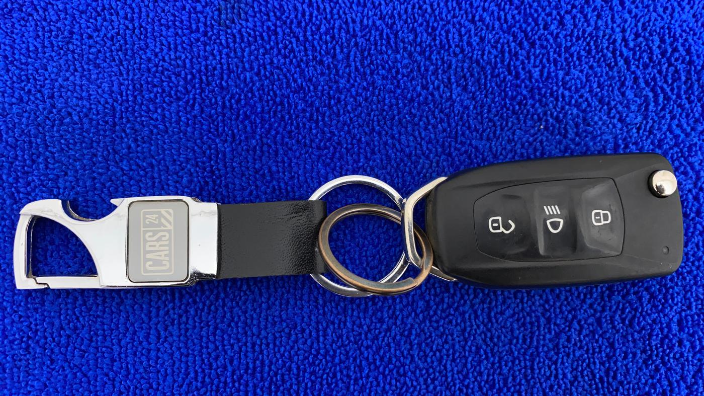 2019 Tata Tiago XZ PLUS PETROL, Petrol, Manual, 25,103 km, Key Close Up