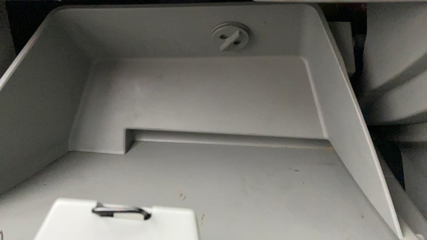 2019 Tata Tiago XZ PLUS PETROL, Petrol, Manual, 25,103 km, Cooled Glove Box