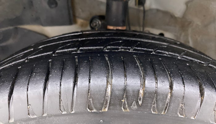 2019 Honda Amaze 1.2L I-VTEC S, Petrol, Manual, 37,566 km, Left Front Tyre Tread