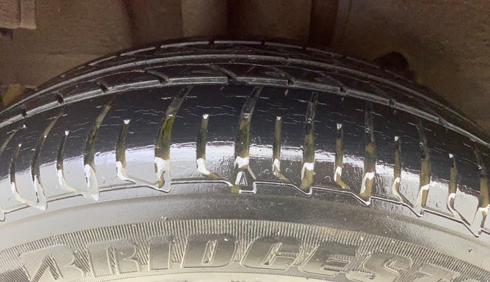2017 Tata Tiago XZ PETROL, Petrol, Manual, 36,003 km, Right Rear Tyre Tread