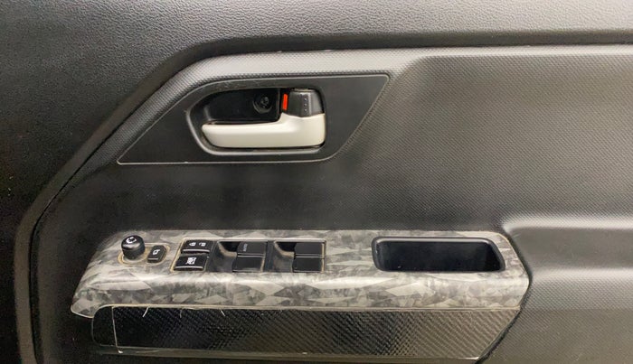 2024 Maruti New Wagon-R ZXI PLUS 1.2 AMT, Petrol, Automatic, 44,077 km, Driver Side Door Panels Control