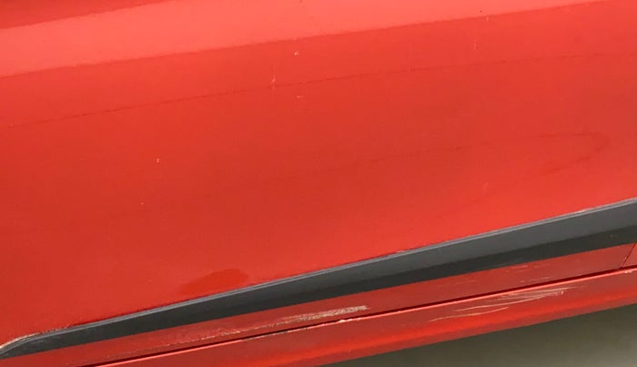 2018 Tata Tigor Buzz DIESEL, Diesel, Manual, 70,901 km, Front passenger door - Minor scratches