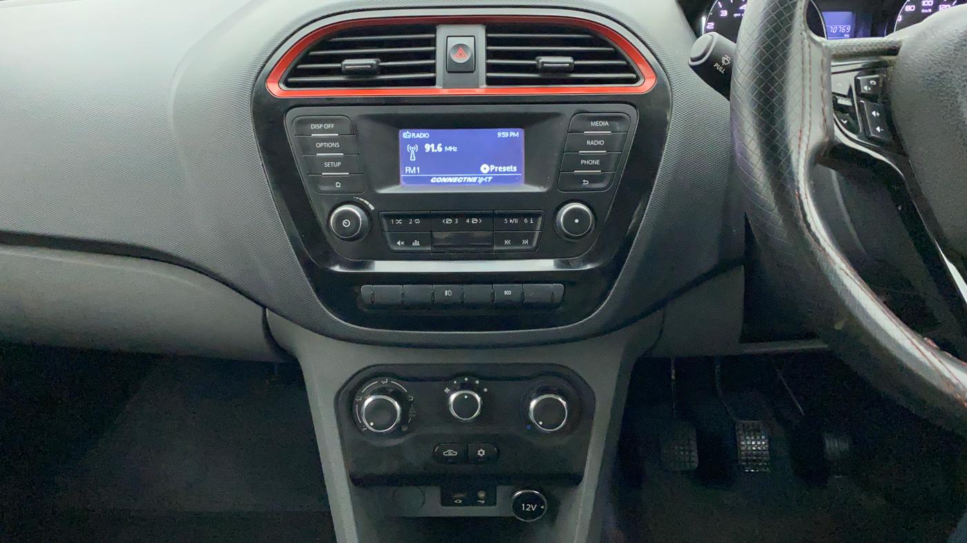 2018 Tata Tigor Buzz DIESEL, Diesel, Manual, 70,901 km, Air Conditioner