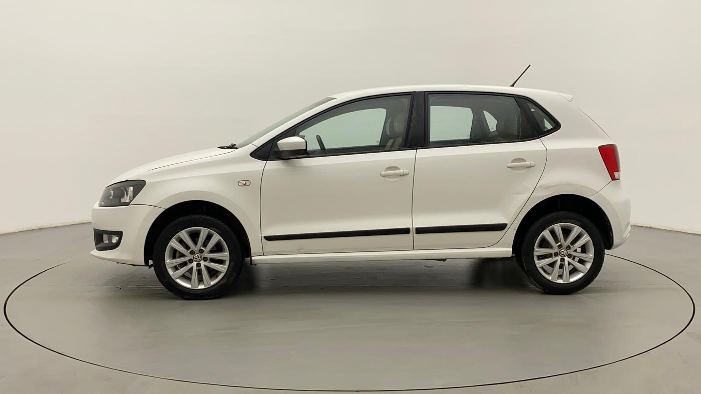 2014 Volkswagen Polo HIGHLINE1.2L, Petrol, Manual, 72,414 km, Left Side