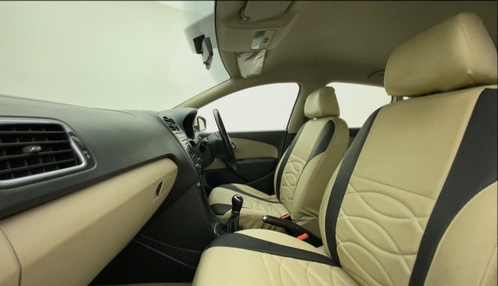 2014 Volkswagen Polo HIGHLINE1.2L, Petrol, Manual, 72,414 km, Right Side Front Door Cabin