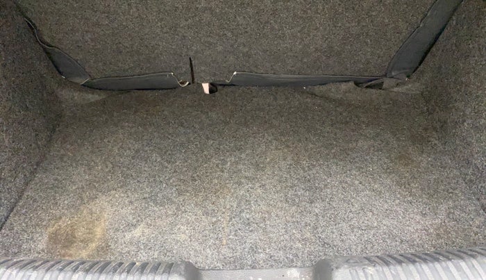 2021 Volkswagen Polo HIGHLINE PLUS 1.0L TSI, Petrol, Manual, 79,937 km, Boot Inside