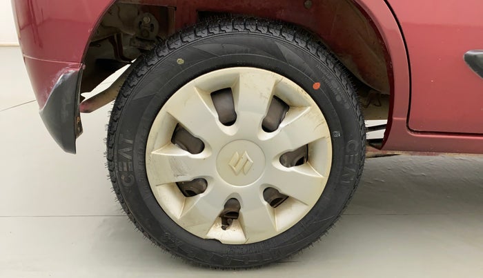 2014 Maruti Alto K10 VXI, Petrol, Manual, 49,354 km, Right Rear Wheel