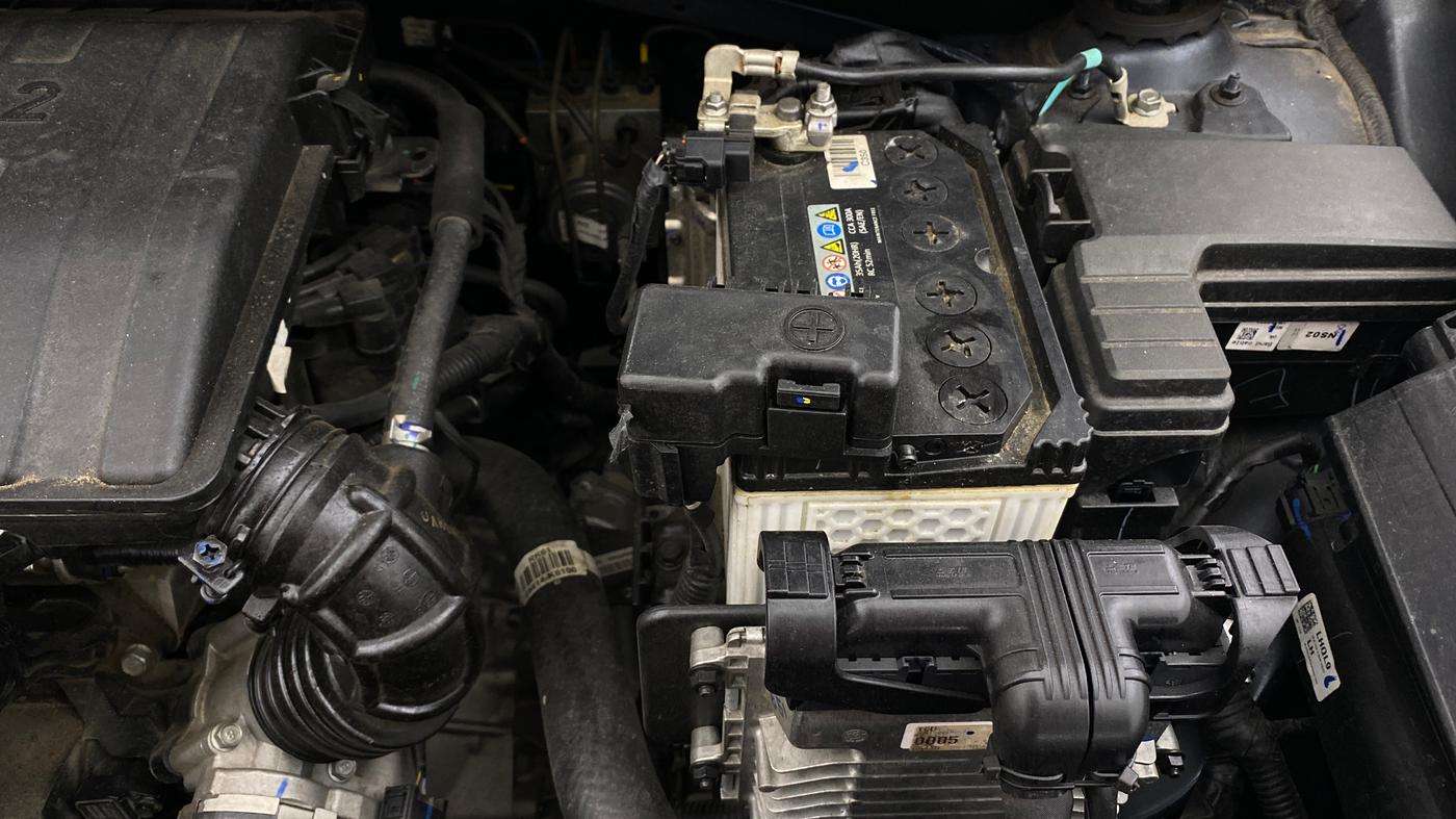 2025 Hyundai GRAND I10 NIOS Sportz (O) 1.2 Kappa AMT, Petrol, Automatic, 3,161 km, Engine View - Left