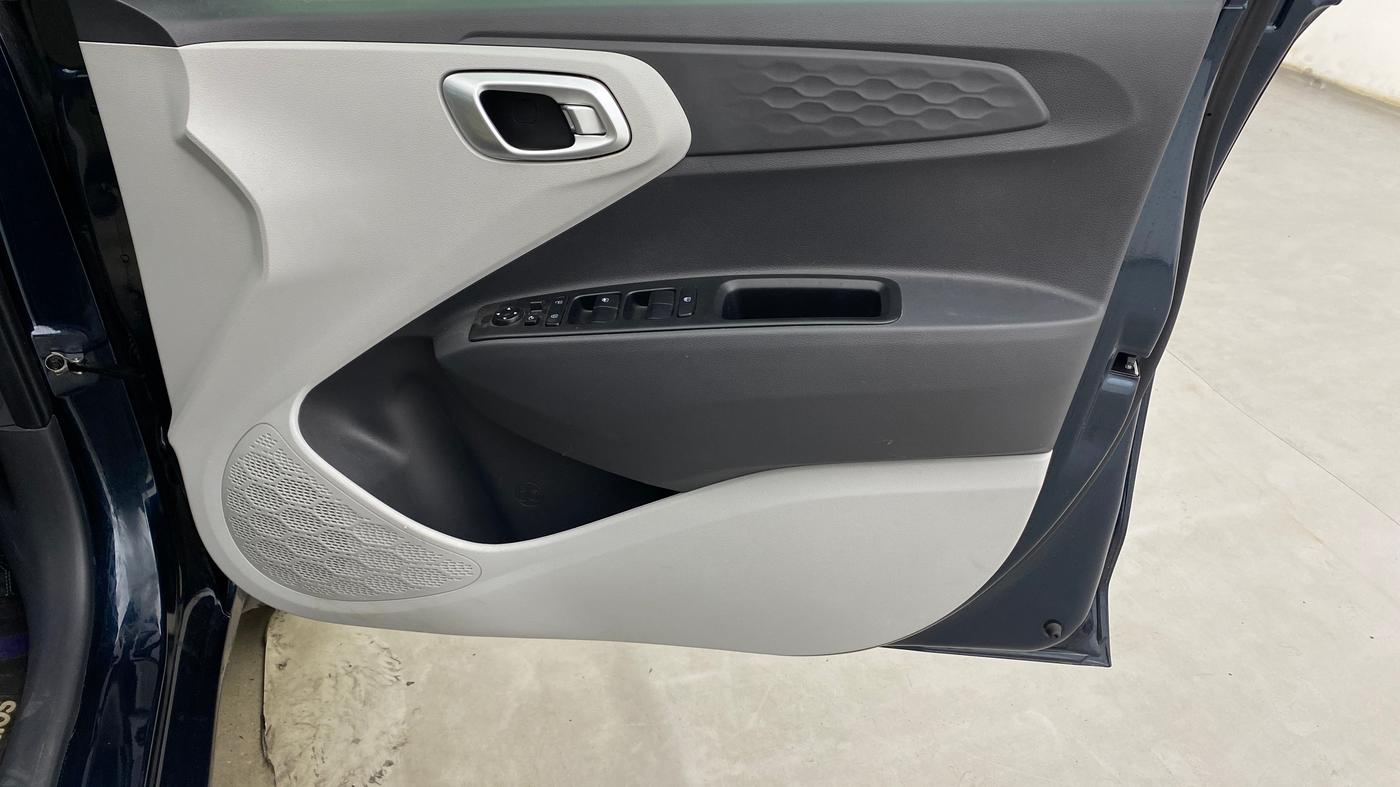 2025 Hyundai GRAND I10 NIOS Sportz (O) 1.2 Kappa AMT, Petrol, Automatic, 3,161 km, Driver Side Door Panels Control