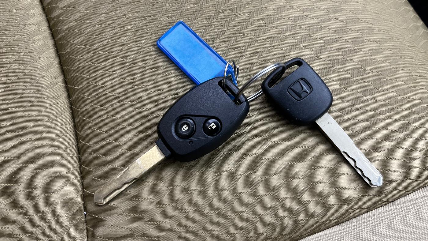 2013 Honda Amaze 1.2L I-VTEC VX, Petrol, Manual, 48,603 km, Key Close Up