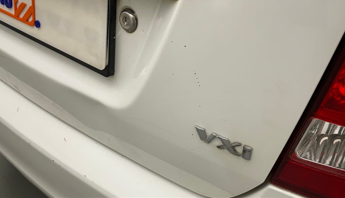 2014 Maruti Wagon R 1.0 VXI, Petrol, Manual, 1,01,391 km, Dicky (Boot door) - Minor scratches