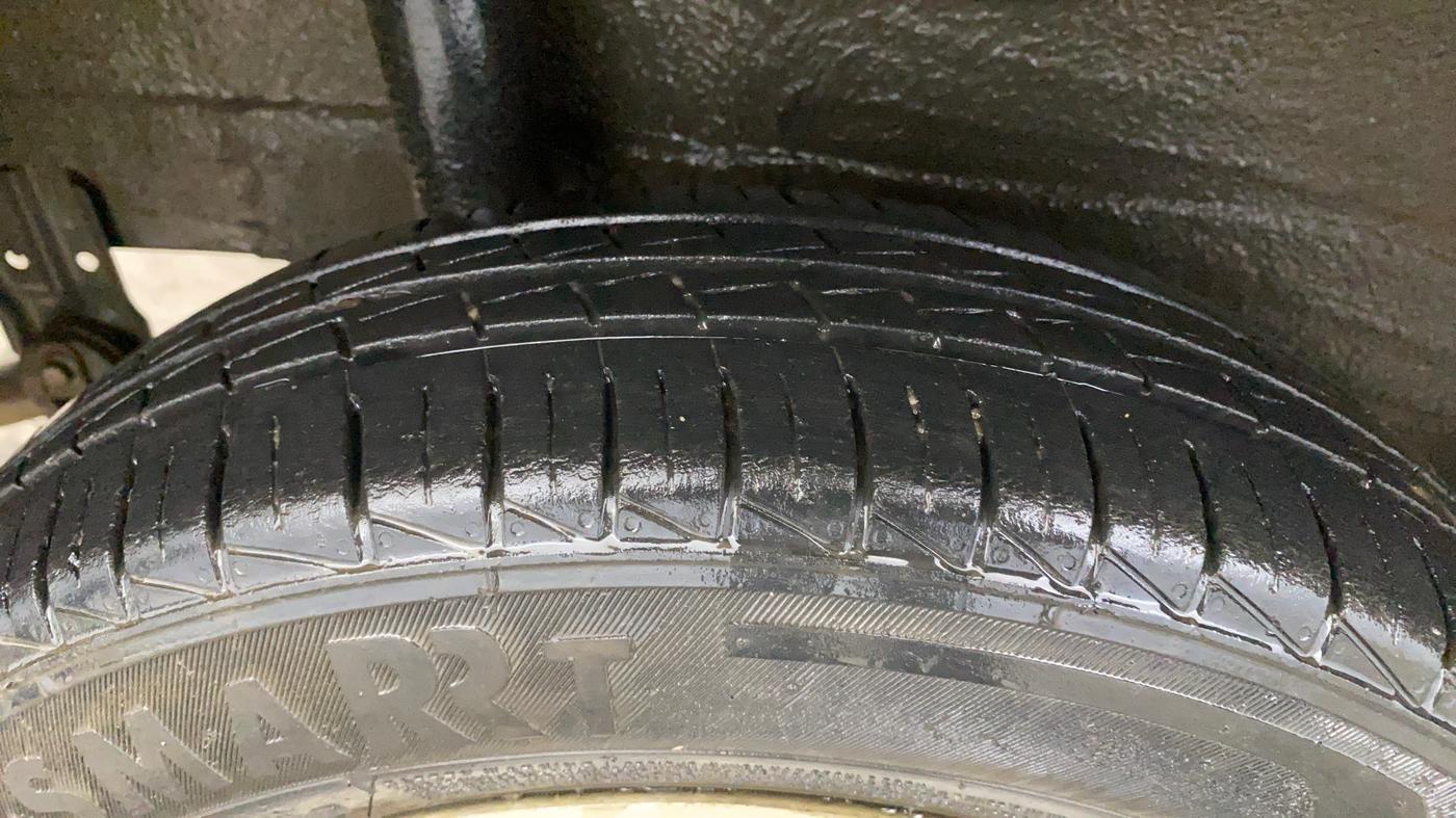 2021 Maruti S PRESSO LXI CNG, CNG, Manual, 39,796 km, Right Rear Tyre Tread