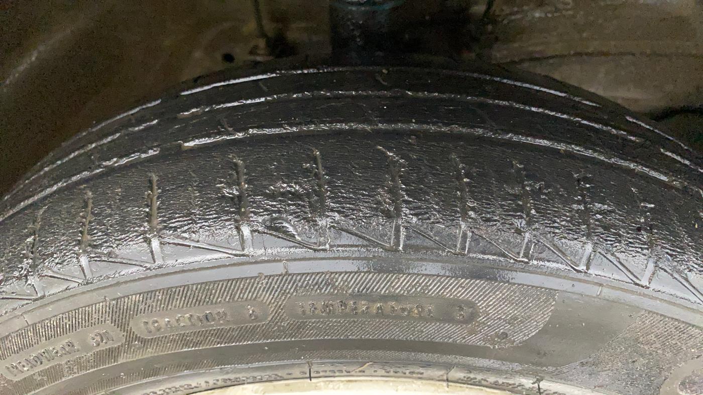 2021 Maruti S PRESSO LXI CNG, CNG, Manual, 39,796 km, Right Front Tyre Tread