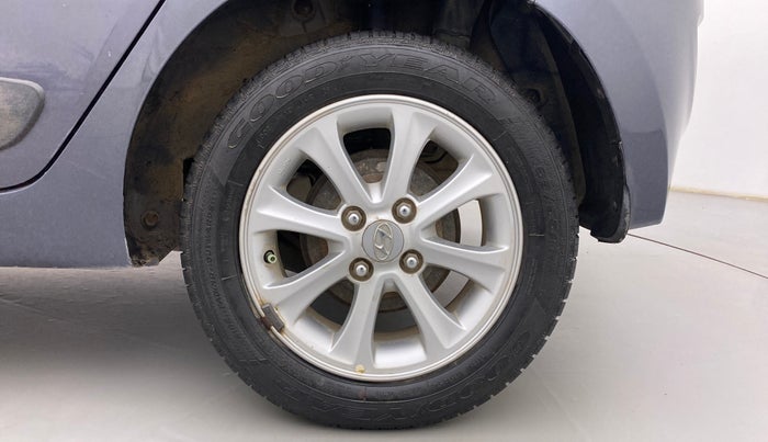 2014 Hyundai Grand i10 ASTA AT 1.2 KAPPA VTVT, Petrol, Automatic, 22,890 km, Left Rear Wheel