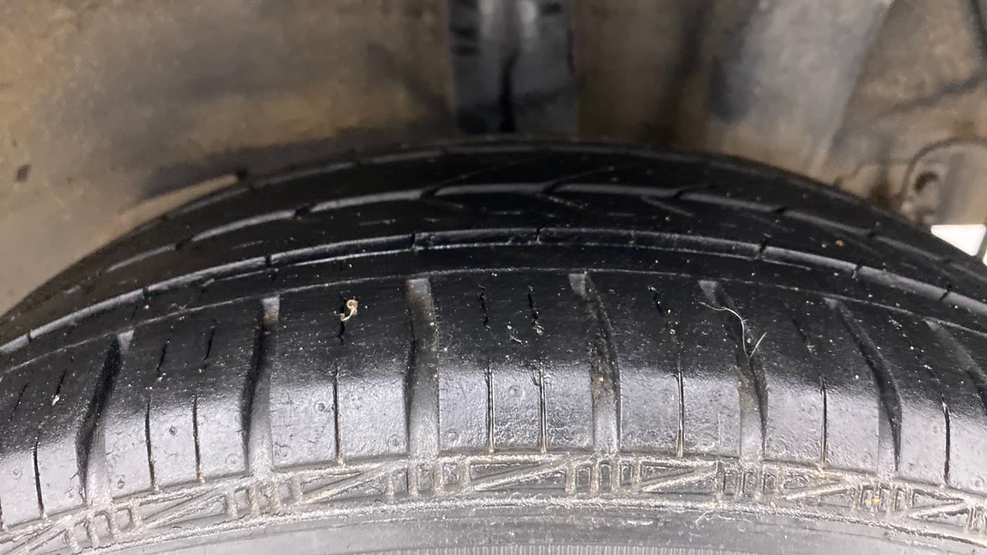 2014 Hyundai Grand i10 ASTA AT 1.2 KAPPA VTVT, Petrol, Automatic, 22,890 km, Left Rear Tyre Tread