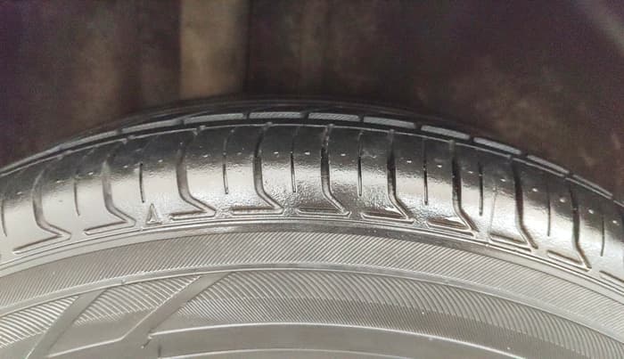 2017 Ford Figo Aspire TREND 1.2 PETROL, Petrol, Manual, 59,071 km, Right Rear Tyre Tread