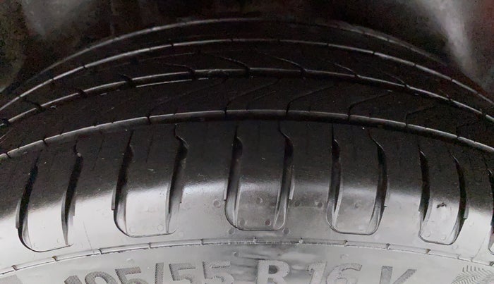 2017 Volkswagen Polo GT TSI 1.2 PETROL AT, Petrol, Automatic, 42,931 km, Right Rear Tyre Tread