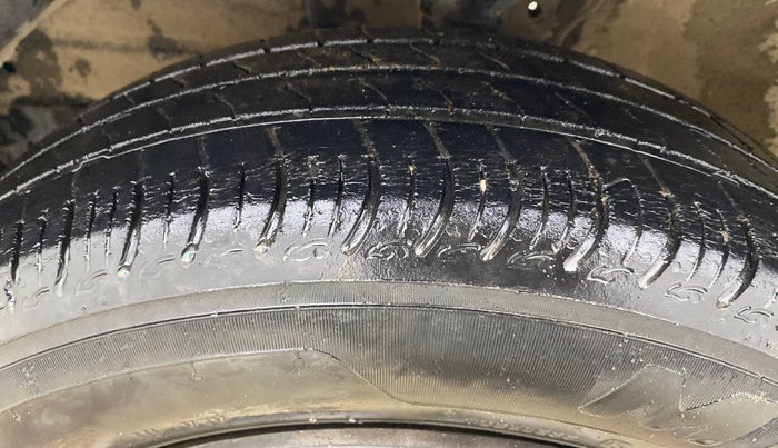 2022 Maruti S PRESSO VXI (O), Petrol, Manual, 48,556 km, Left Front Tyre Tread
