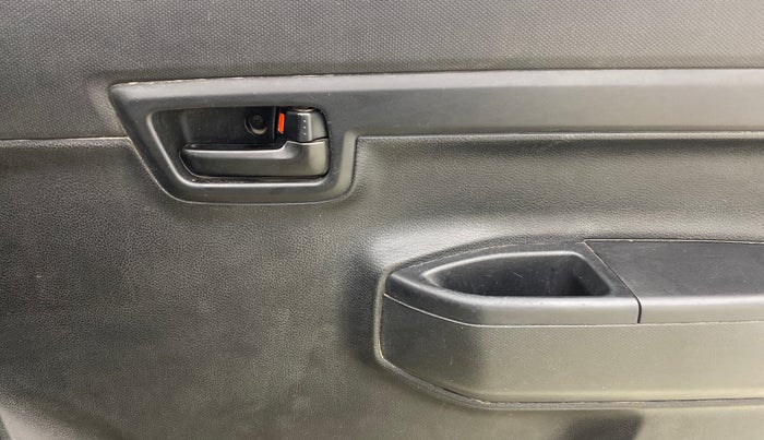 2022 Maruti S PRESSO VXI (O), Petrol, Manual, 48,556 km, Driver Side Door Panels Control