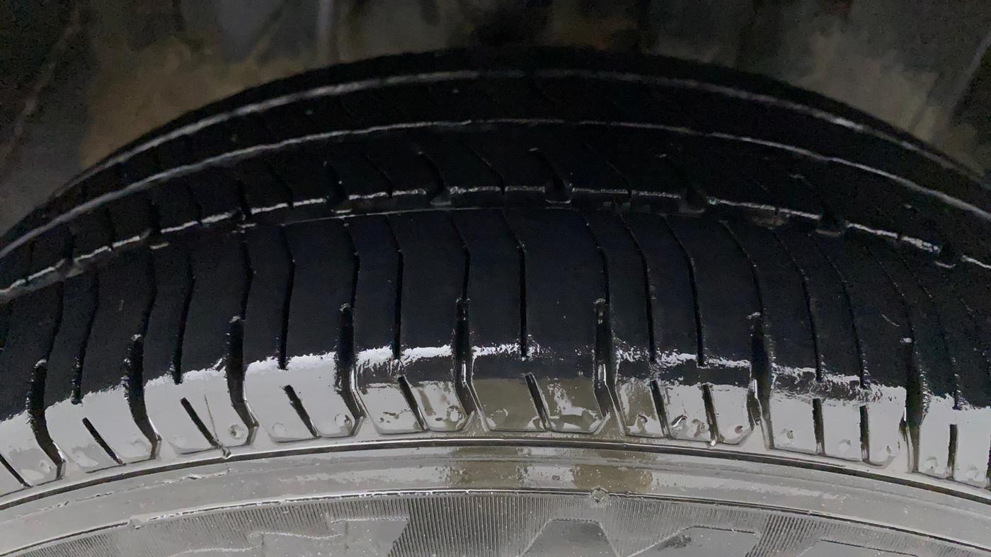 2016 Datsun Go T, Petrol, Manual, 58,433 km, Right Front Tyre Tread