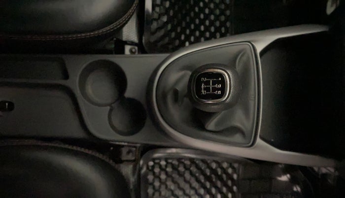 2022 Hyundai GRAND I10 NIOS SPORTZ 1.2 KAPPA VTVT CNG, CNG, Manual, 86,671 km, Gear Lever