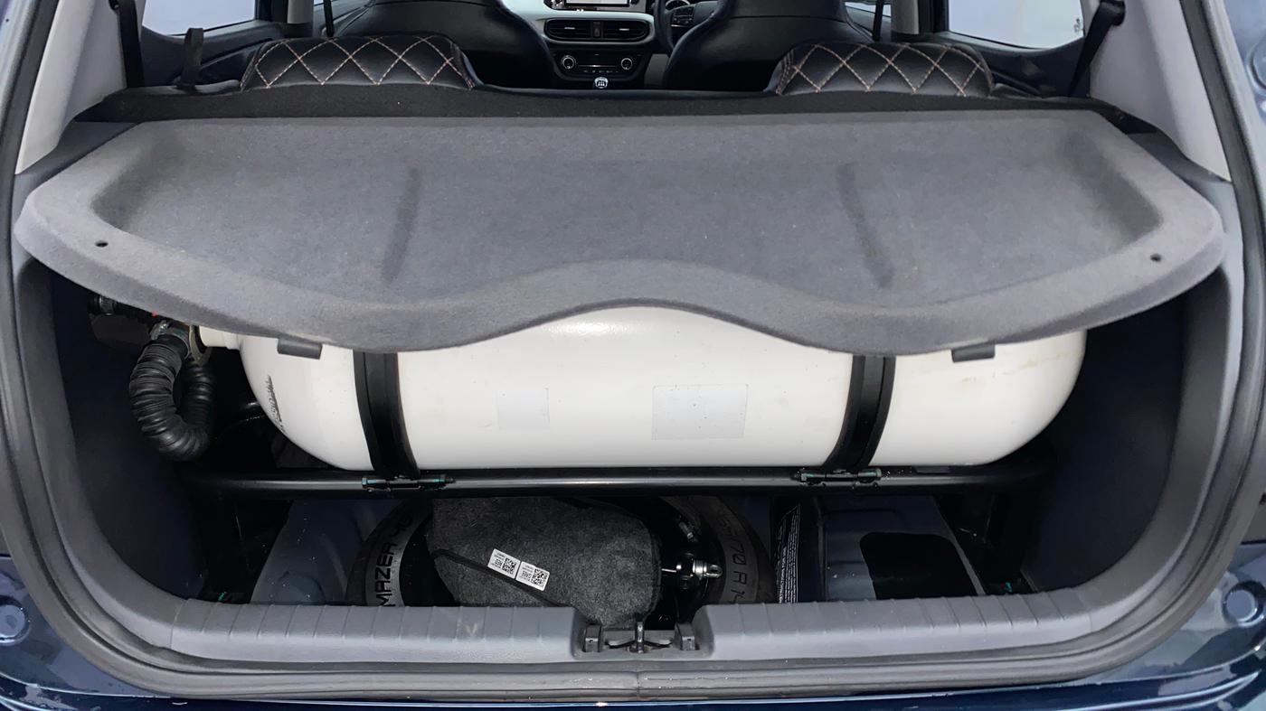 2022 Hyundai GRAND I10 NIOS SPORTZ 1.2 KAPPA VTVT CNG, CNG, Manual, 86,673 km, Boot Inside