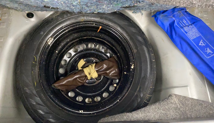 2013 Honda Brio S MT, Petrol, Manual, 44,214 km, Spare Tyre