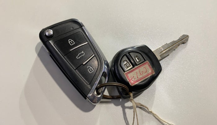 2019 Maruti IGNIS DELTA 1.2, Petrol, Manual, 24,201 km, Key Close Up