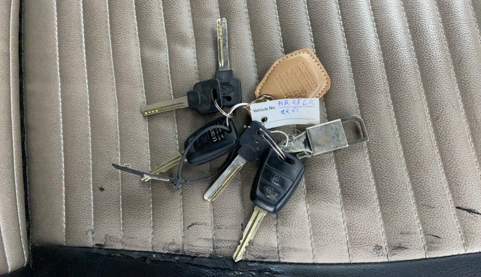 2014 Hyundai Grand i10 MAGNA 1.2 KAPPA VTVT, Petrol, Manual, 70,638 km, Key Close Up