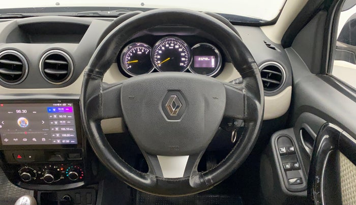 2015 Renault Duster 85 PS RXL DIESEL, Diesel, Manual, 83,248 km, Steering Wheel Close Up