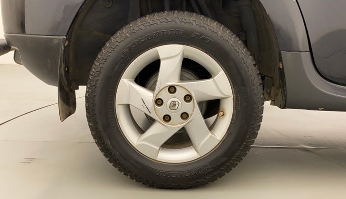 2015 Renault Duster 85 PS RXL DIESEL, Diesel, Manual, 83,248 km, Right Rear Wheel
