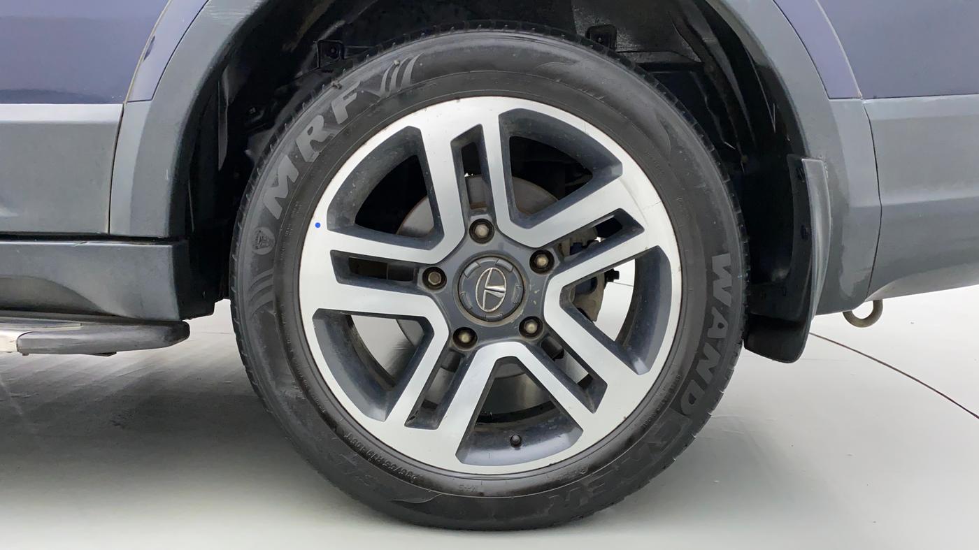 2018 Tata Hexa Varicor 400 XT, Diesel, Manual, 90,594 km, Left Rear Wheel