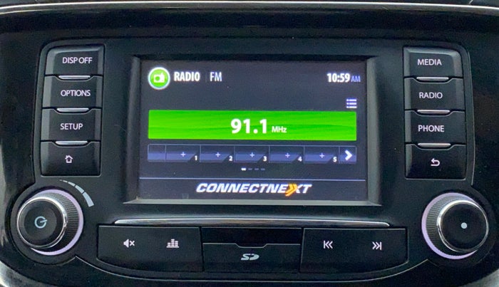 2018 Tata Hexa Varicor 400 XT, Diesel, Manual, 90,594 km, Infotainment System