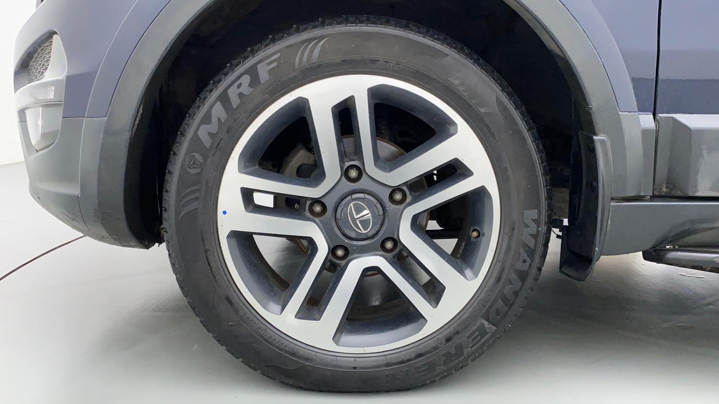 2018 Tata Hexa Varicor 400 XT, Diesel, Manual, 90,594 km, Left Front Wheel