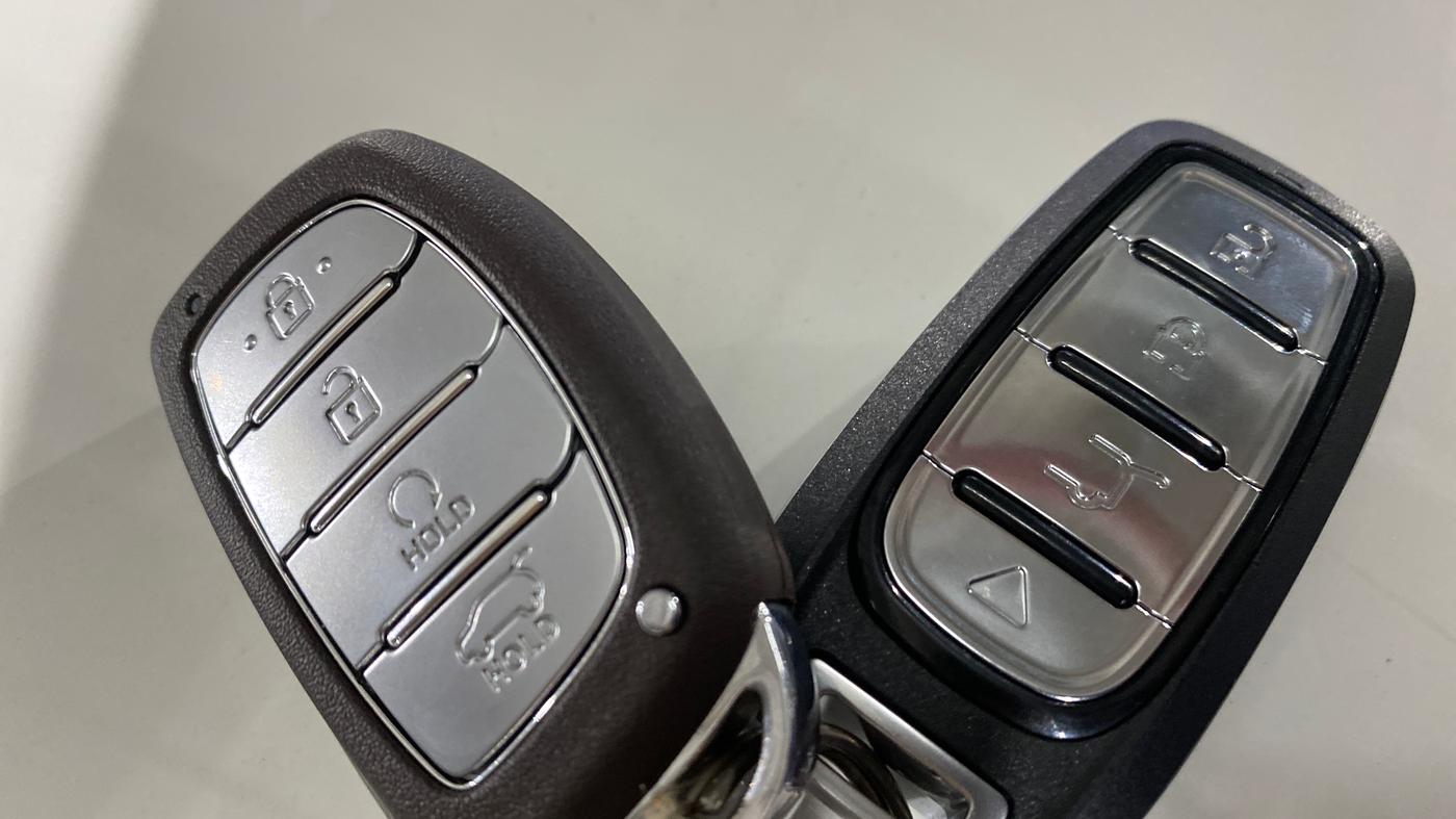 2022 Hyundai ALCAZAR PLATINUM 2.0 MT 7STR, Petrol, Manual, 25,536 km, Key Close Up