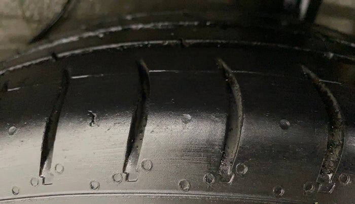 2018 Maruti Celerio ZXI (O), Petrol, Manual, 63,263 km, Left Rear Tyre Tread